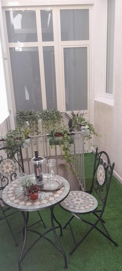 Bed and Breakfast La Dimora Di Re Idomeneo Lecce Exterior foto