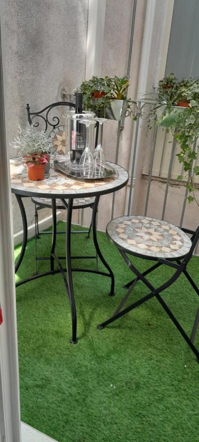 Bed and Breakfast La Dimora Di Re Idomeneo Lecce Exterior foto