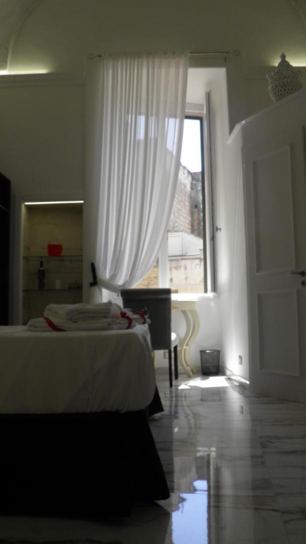 Bed and Breakfast La Dimora Di Re Idomeneo Lecce Exterior foto