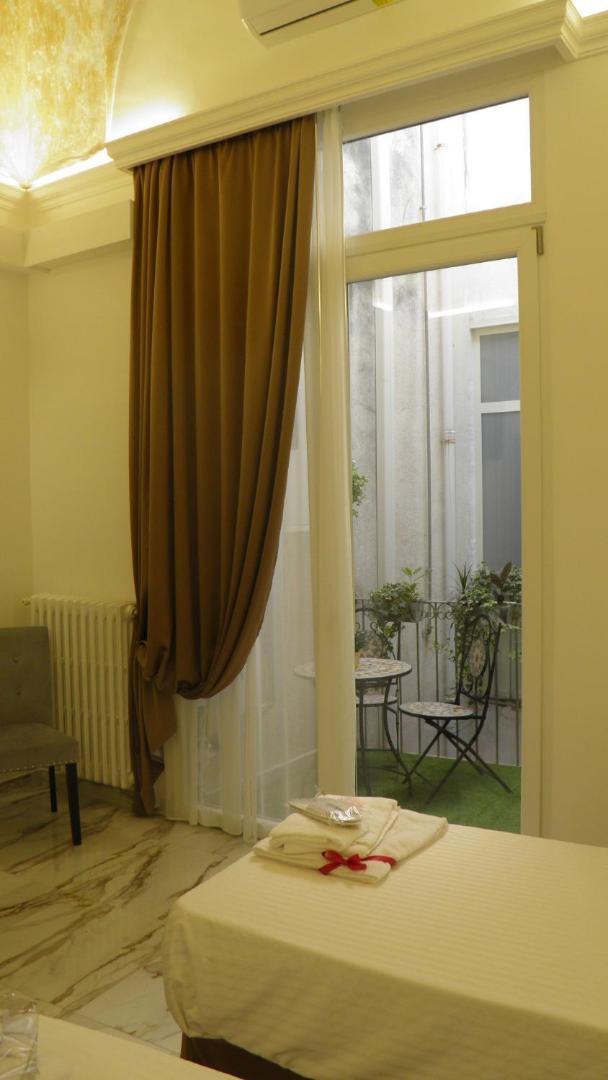 Bed and Breakfast La Dimora Di Re Idomeneo Lecce Exterior foto